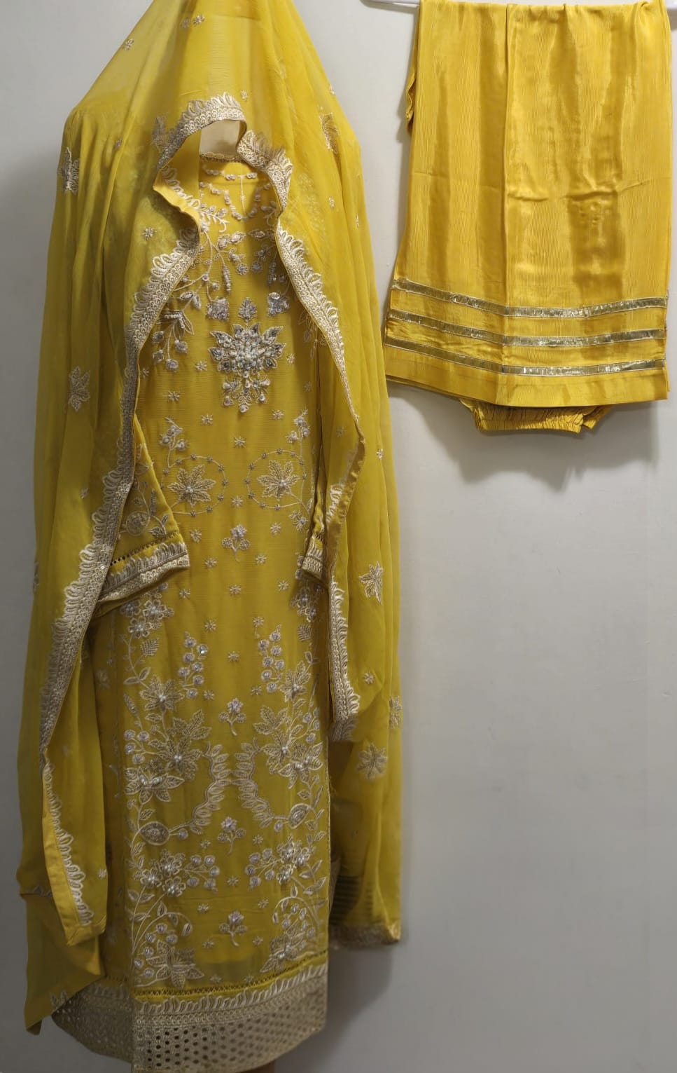 Chiffon Embroidered 3pc Suits (Long Shirt)