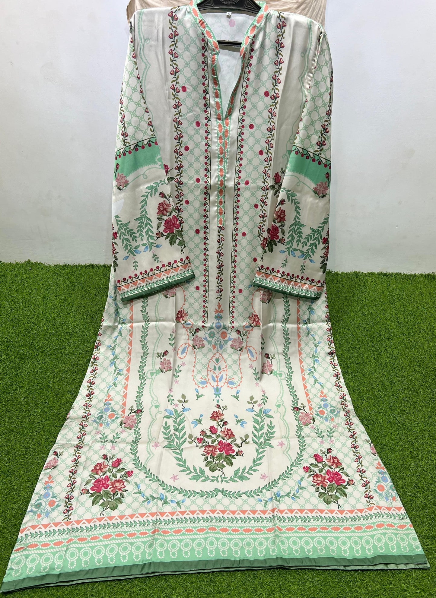Silk Kaaftaan