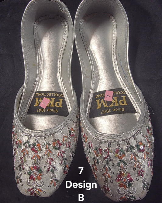 Multiple Designs of Khussa Size 7