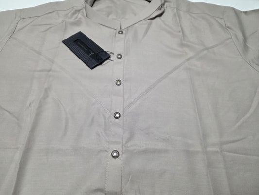 J. Men’s Thobe/Jubba