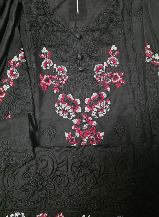 Girls Embroidered Suit (8-9yrs)