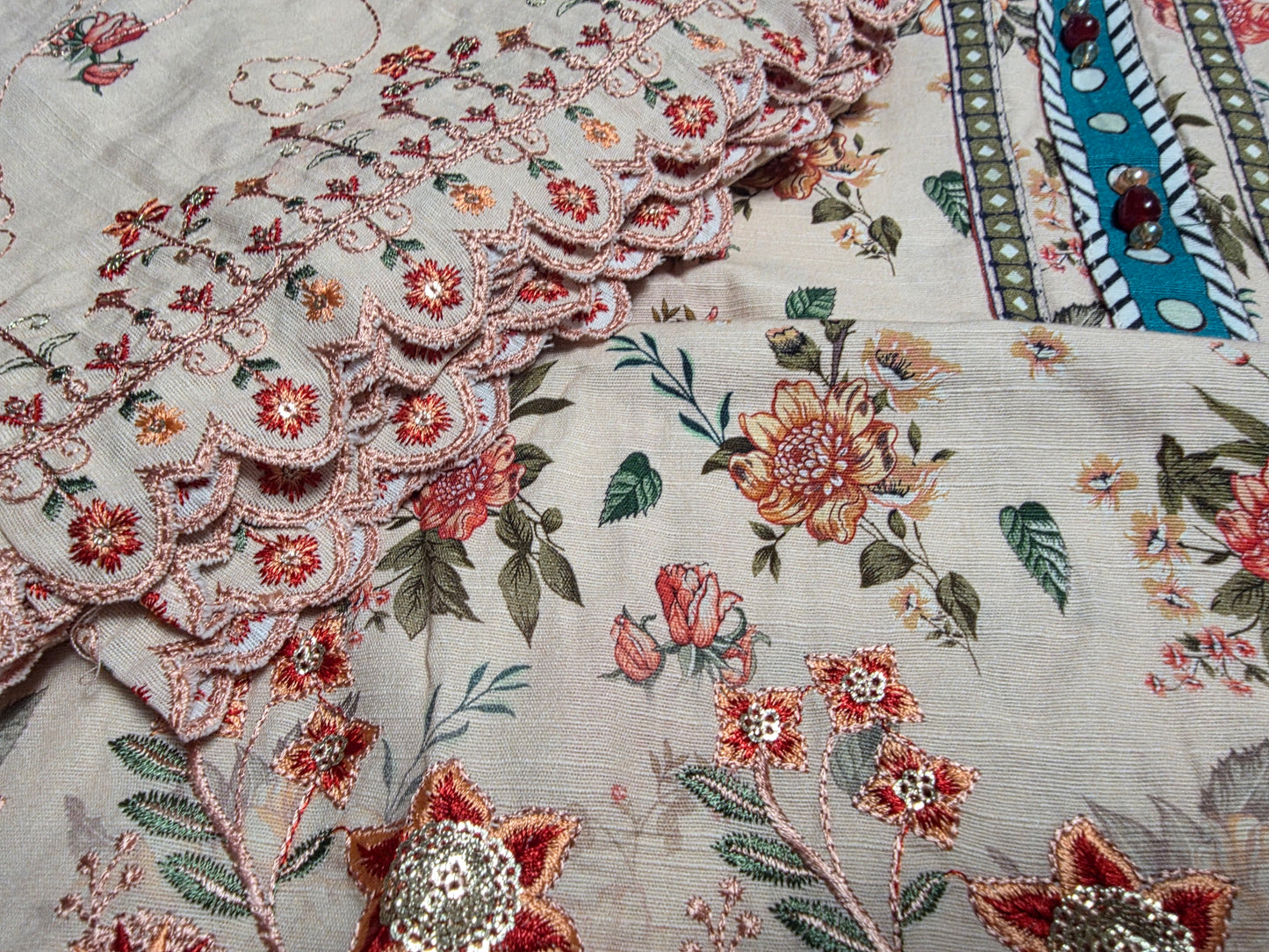 Embroidered Khaddar Cutwork 3pc Suit