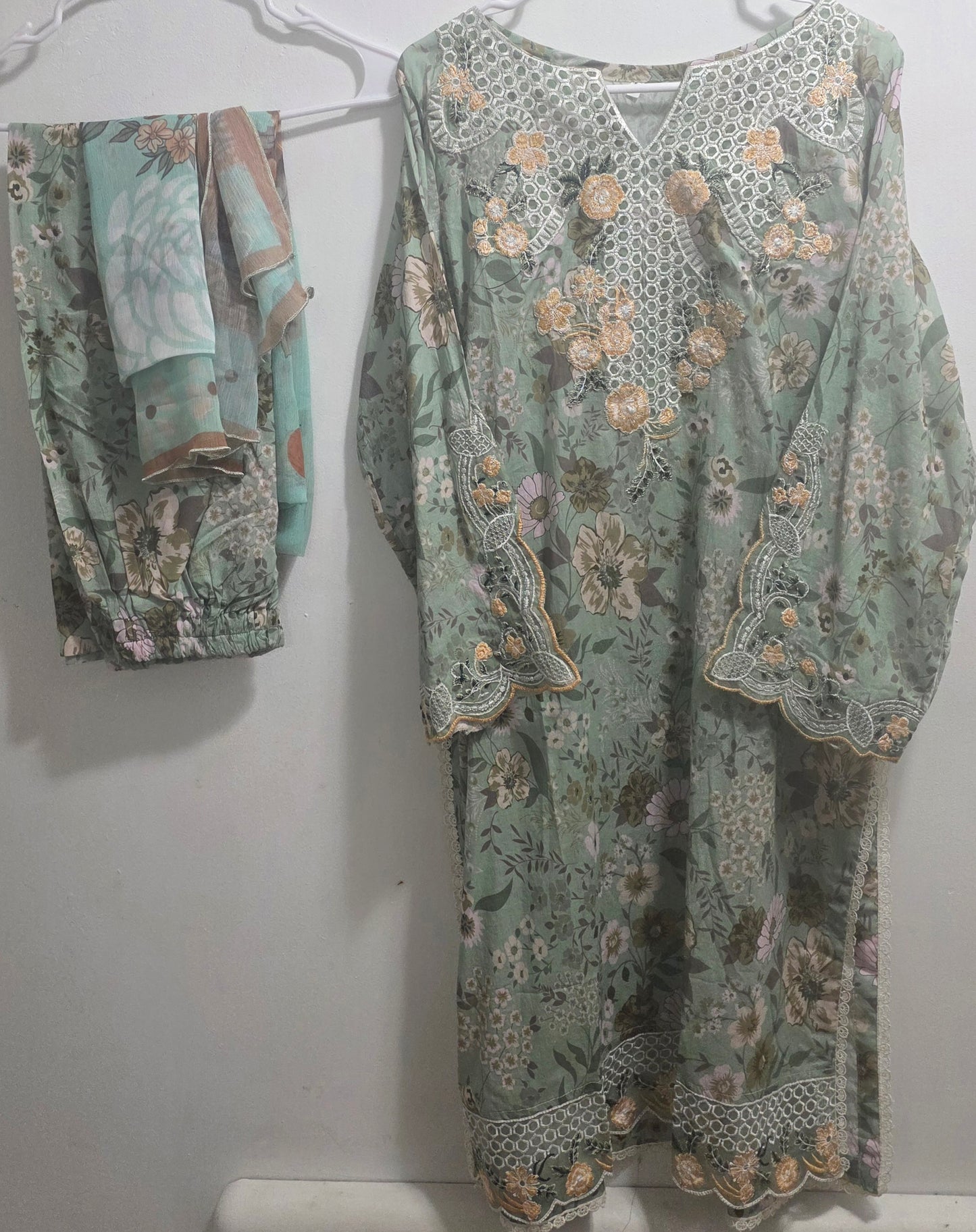 Lawn 3pc Suit with Patchwork