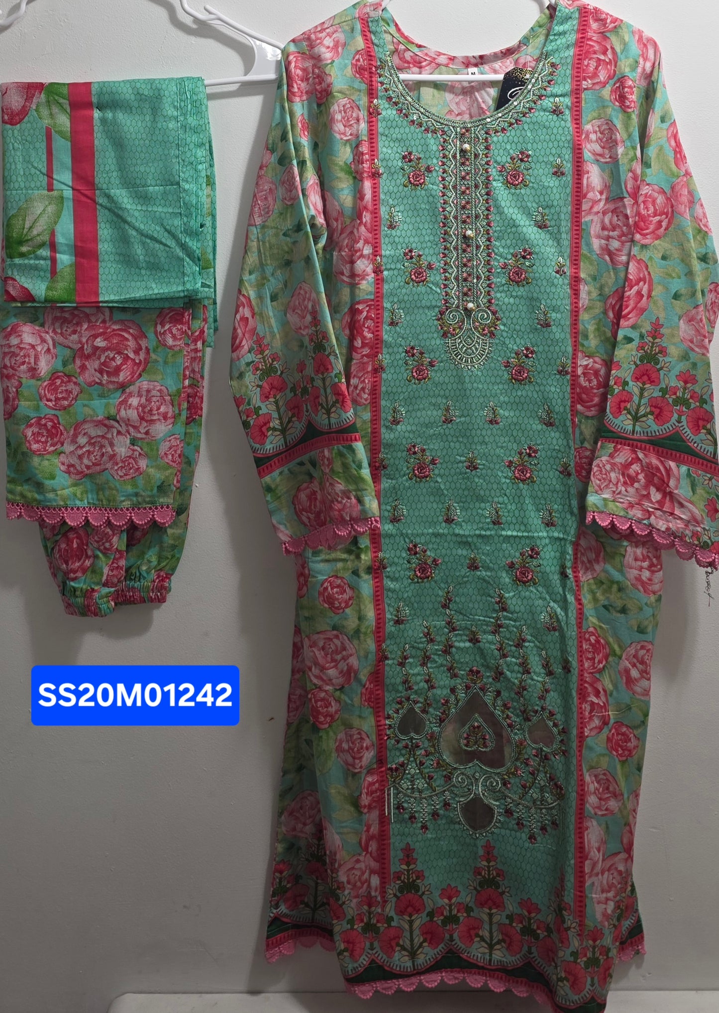 Cotton/Lawn 3pc Suit