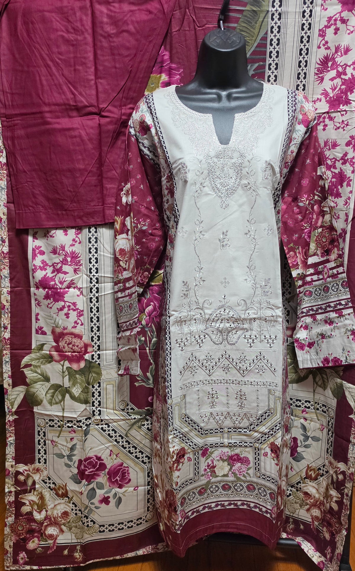 Linen Embroidered 3pc Suit