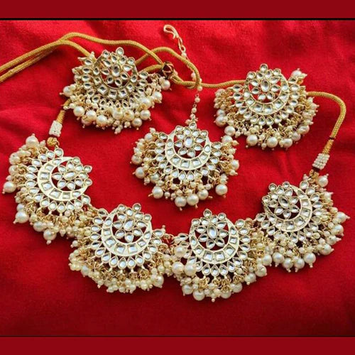 White Kundan Necklace Set