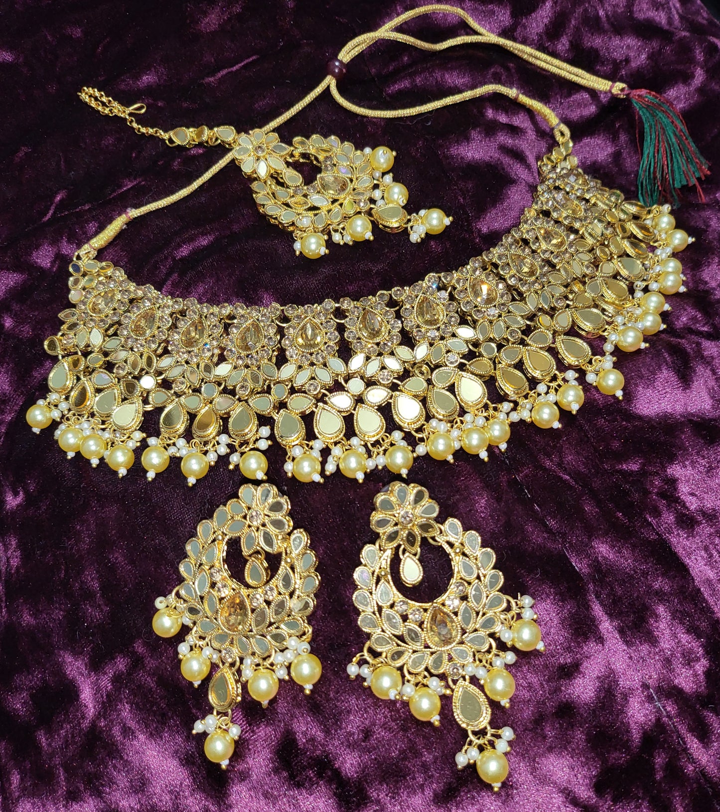 Necklace Set