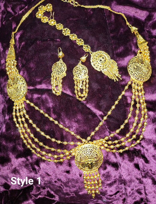 Necklace Set