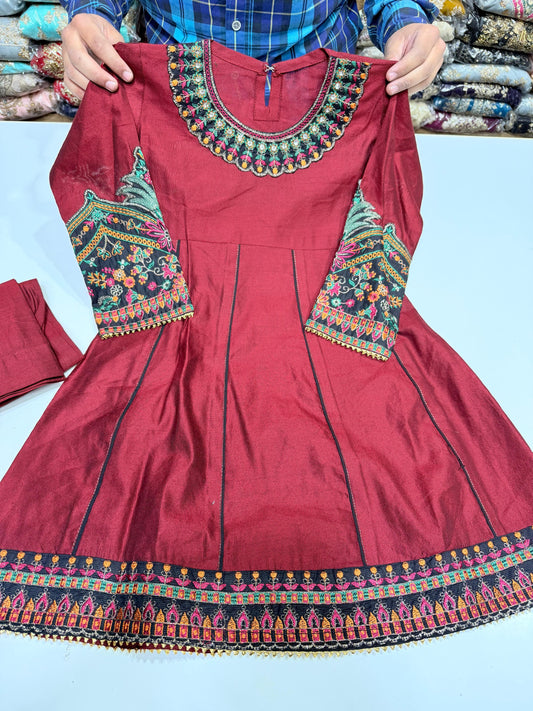 Girls Embroidered Suit (8-9yrs)