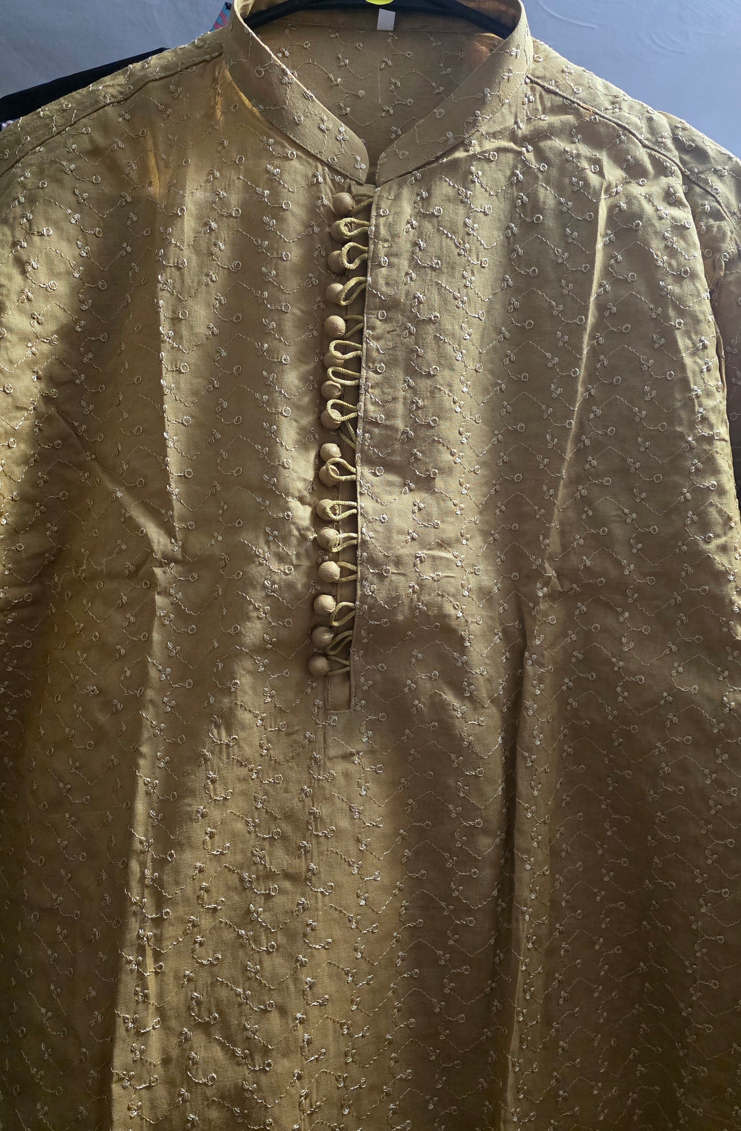 Chickenkari Shalwar Kameez