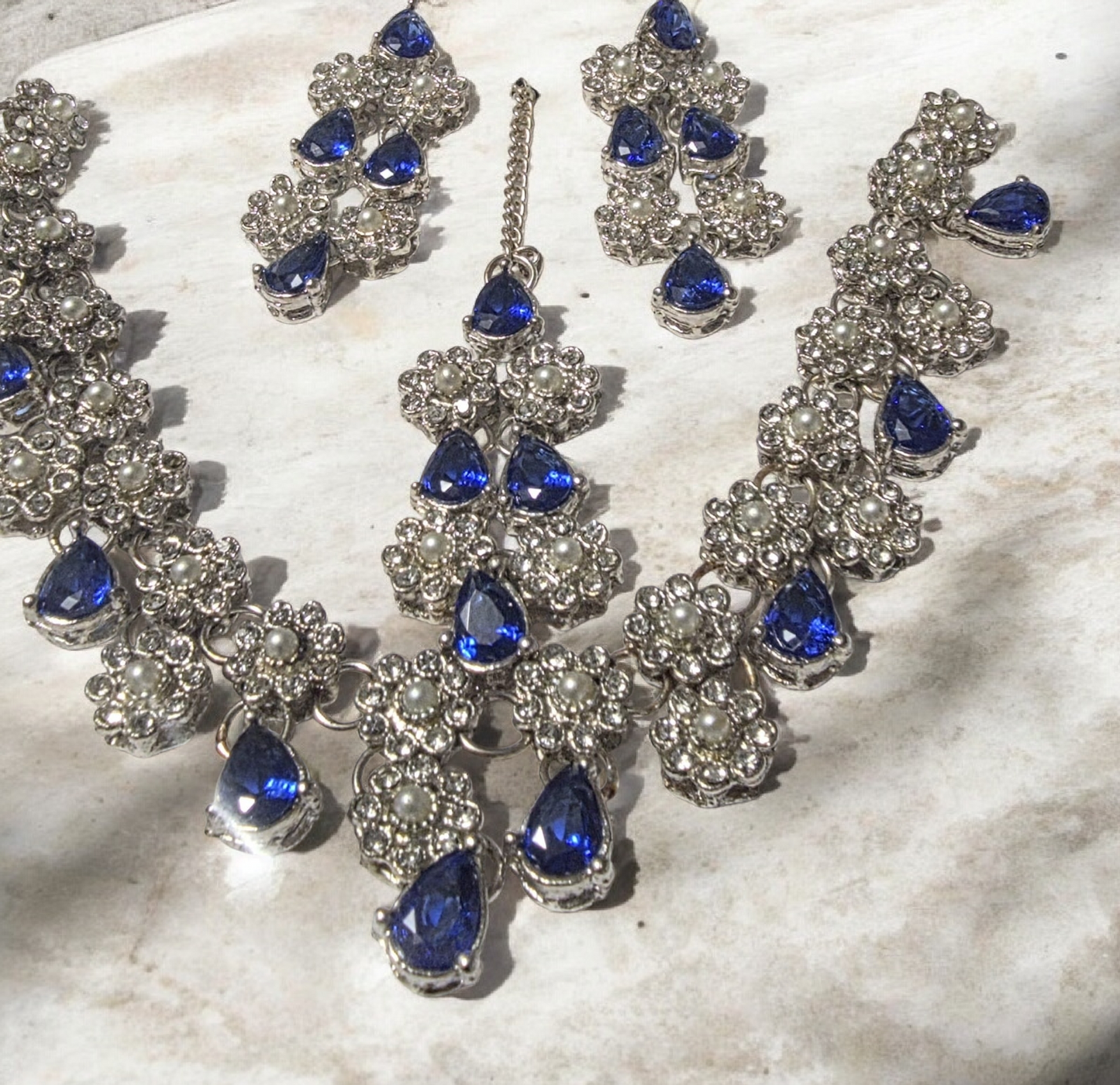 Necklace Set