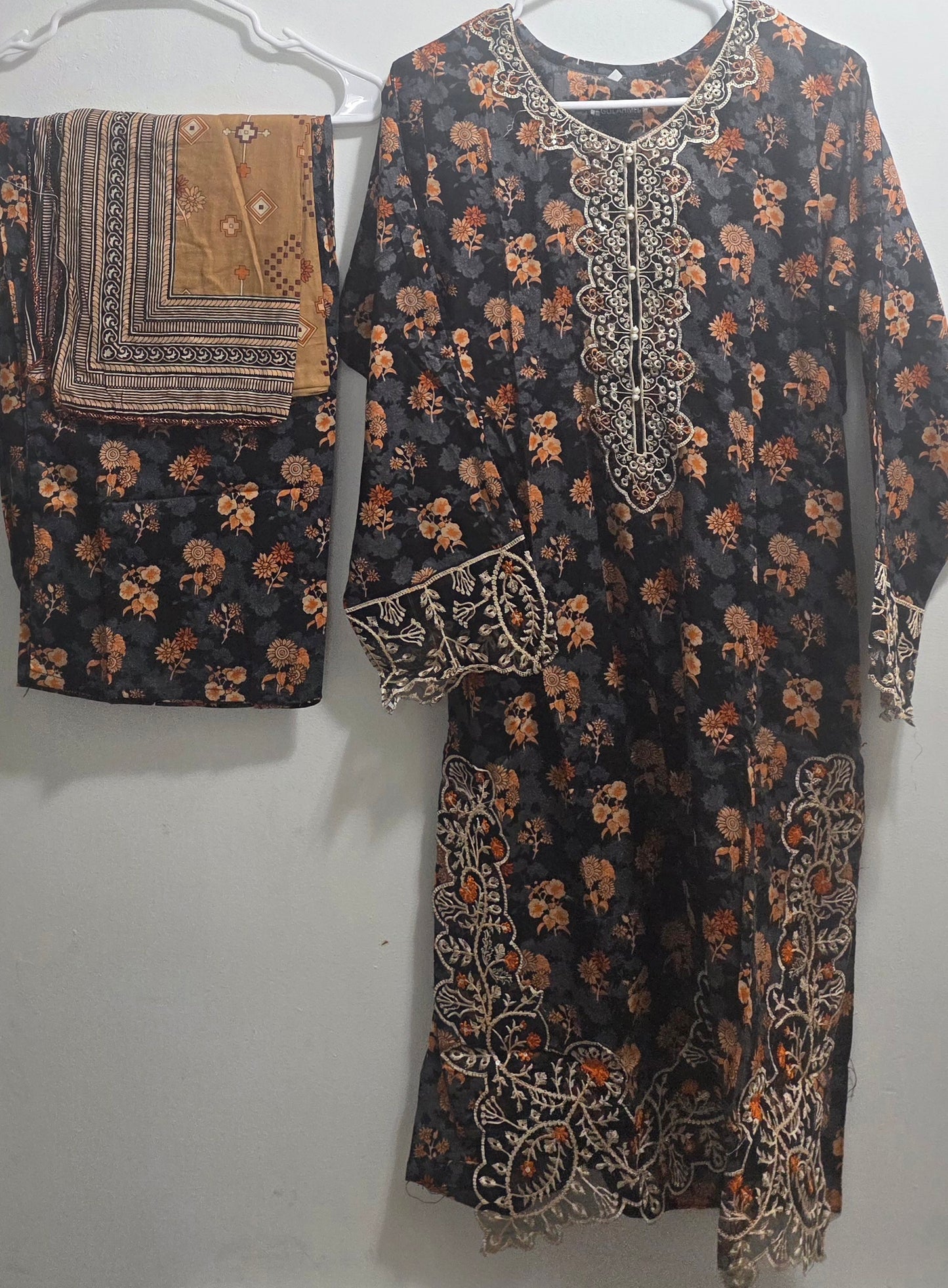 Lawn 3pc Suit with Patchwork