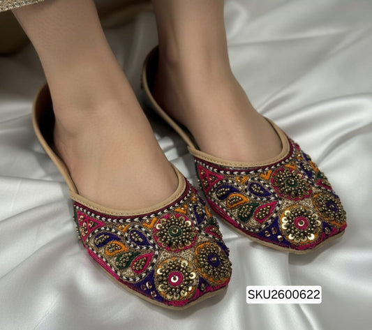 Ladies Khussa