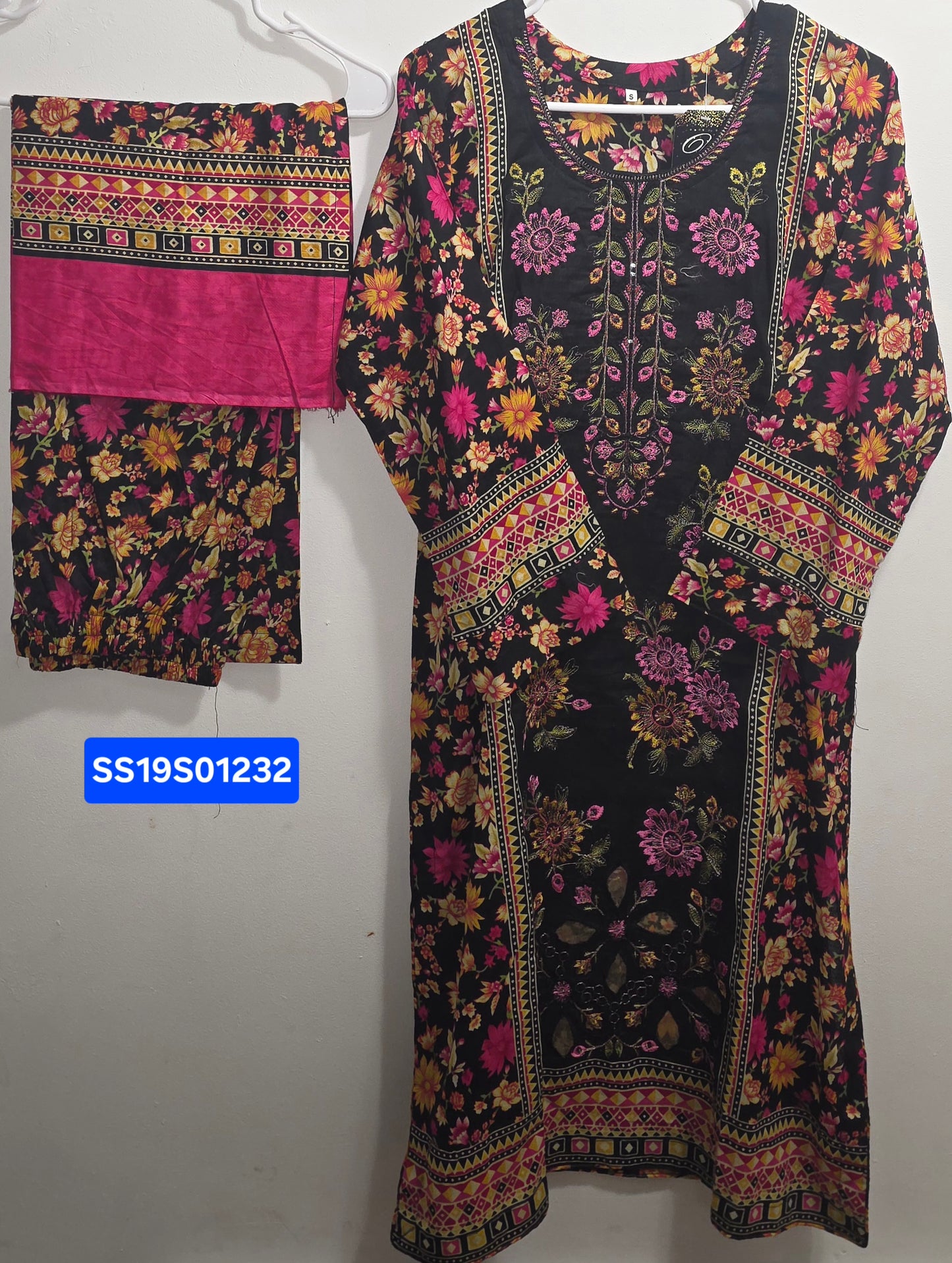 Cotton/Lawn 3pc Suit