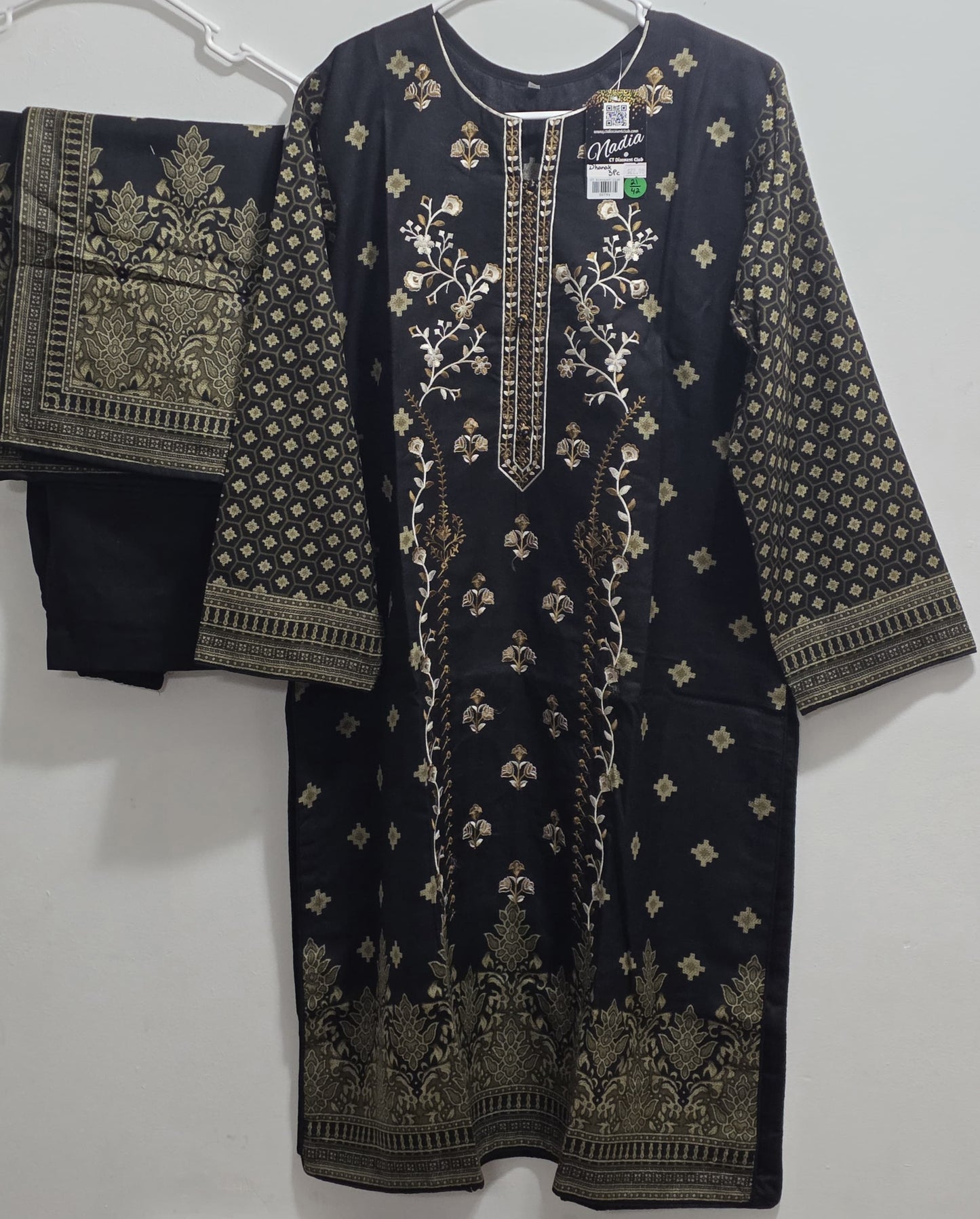 Dhanak 3pc suits