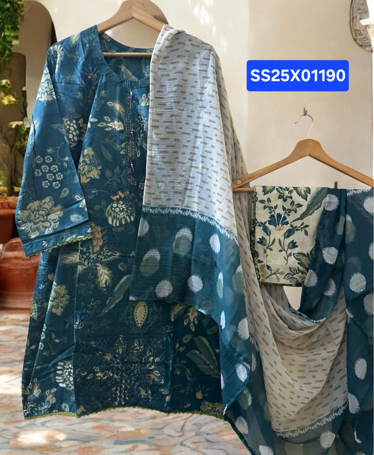 Lawn 3pc Suit with Chiffon Dupatta