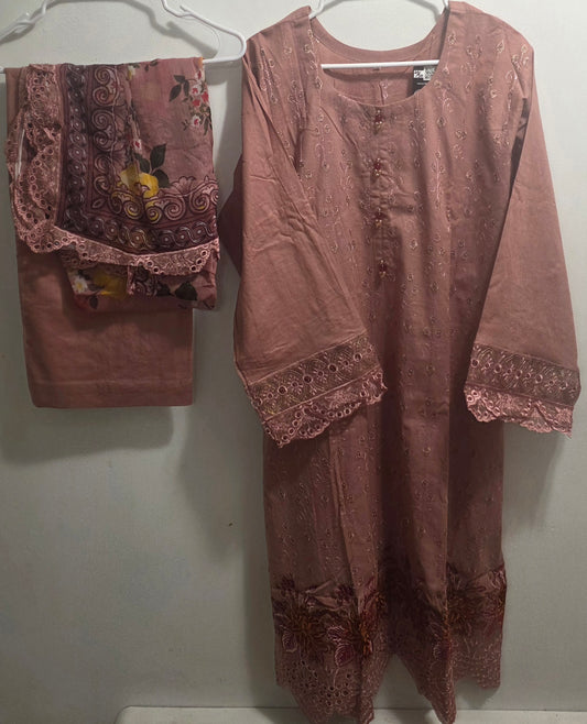 Cotton/Lawn 3pc chickenkari Suit with Patch work