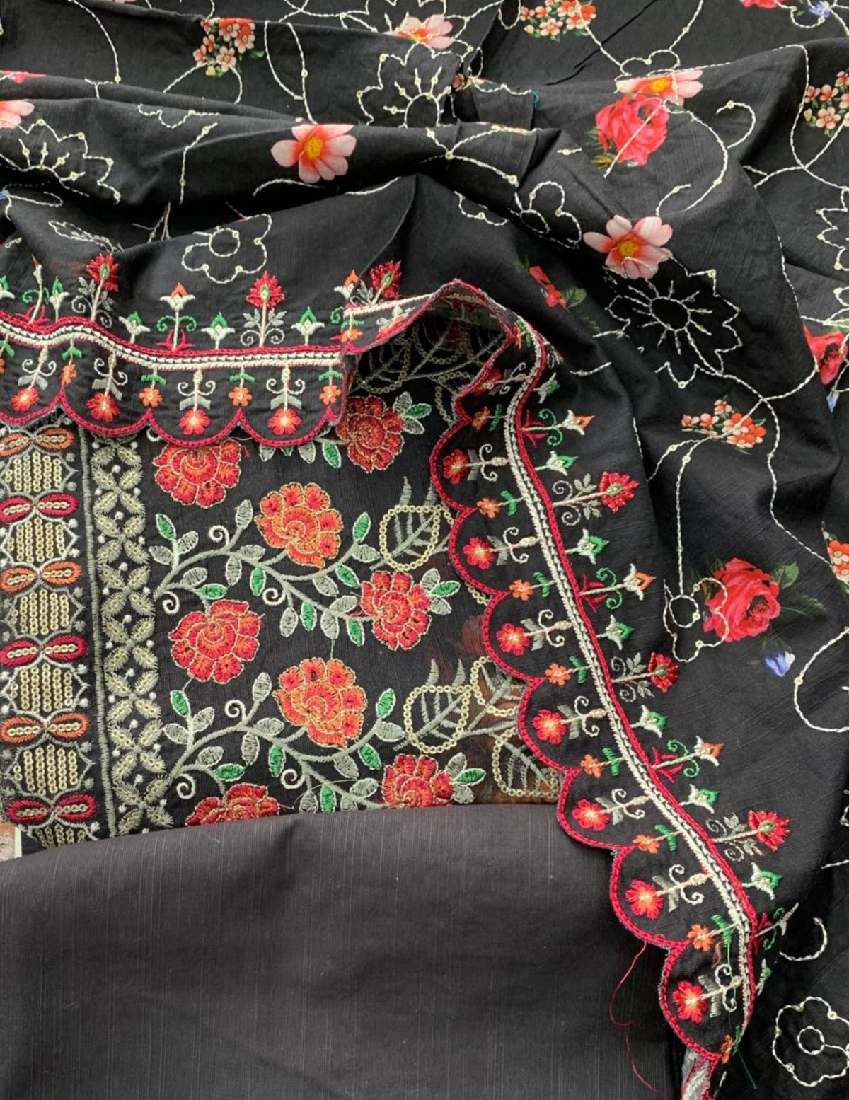 Embroidered Khaddar Cutwork 3pc Suit