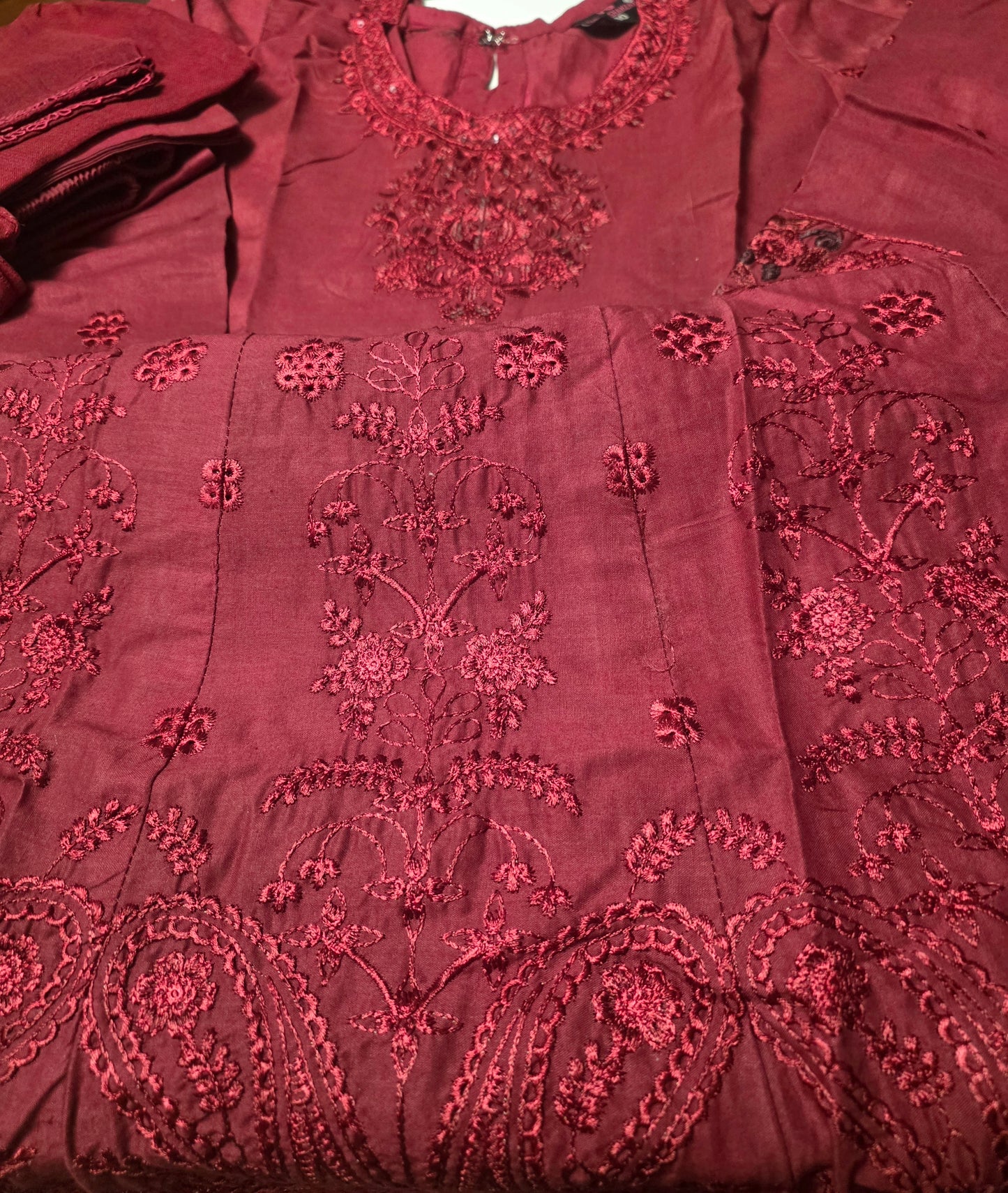 Girls Embroidered Suit (8-9yrs)