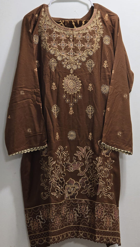 Bana Dora Embroidered Suit With Palachi Shawl