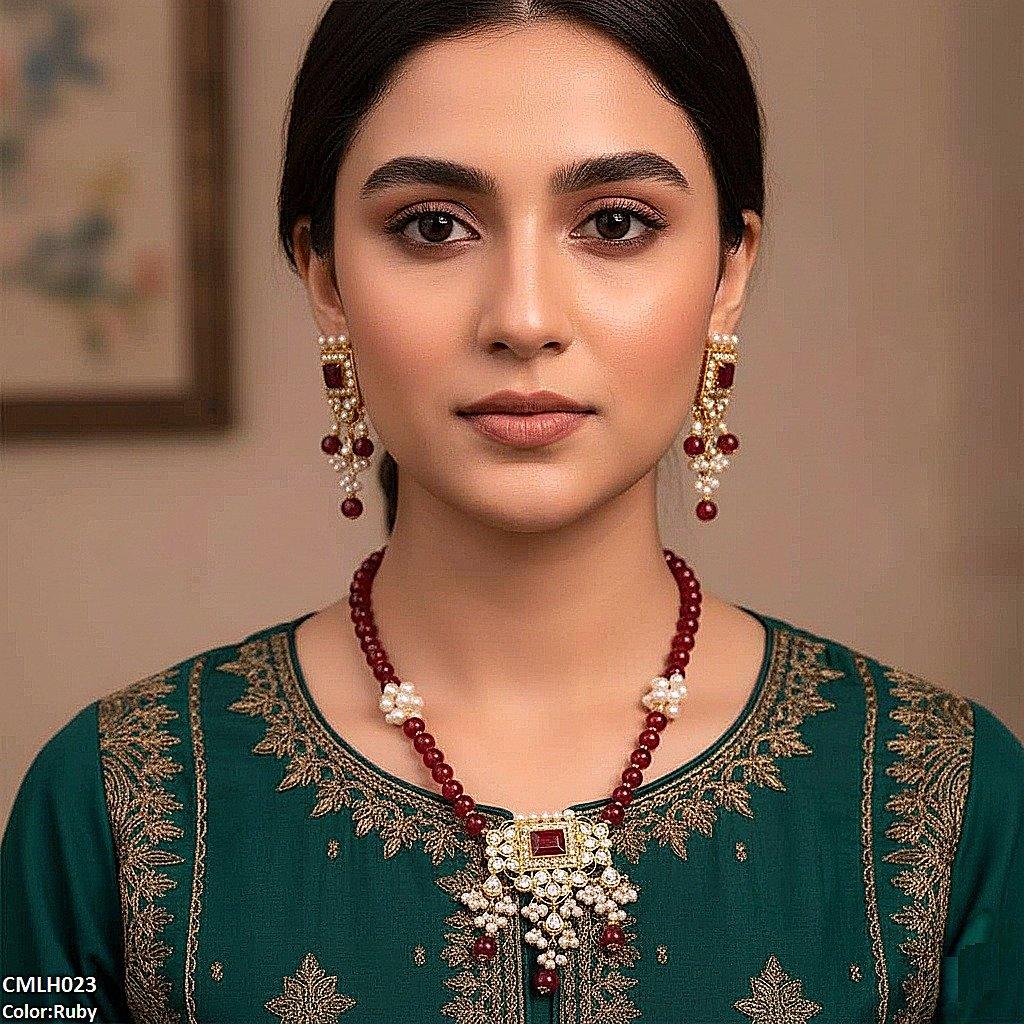 Necklace Set