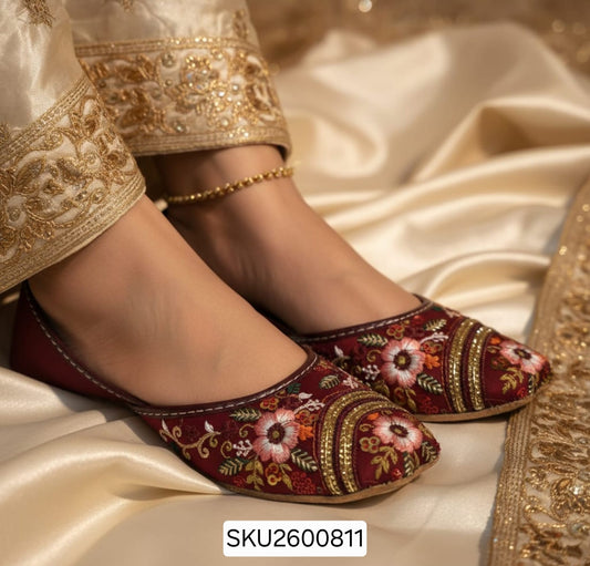 Ladies Khussa