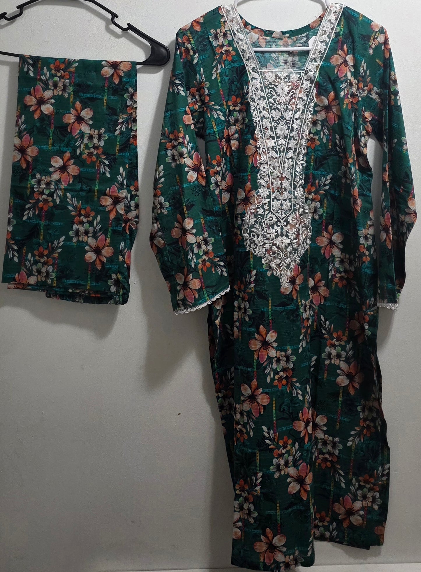 Doria Lawn 2pc Suit
