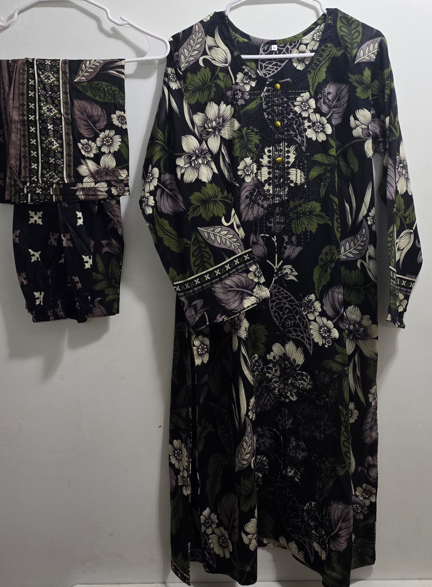 Cotton/Lawn 3pc Suit