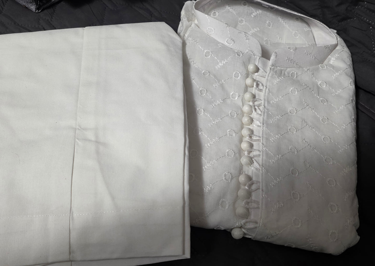 Chickenkari Shalwar Kameez