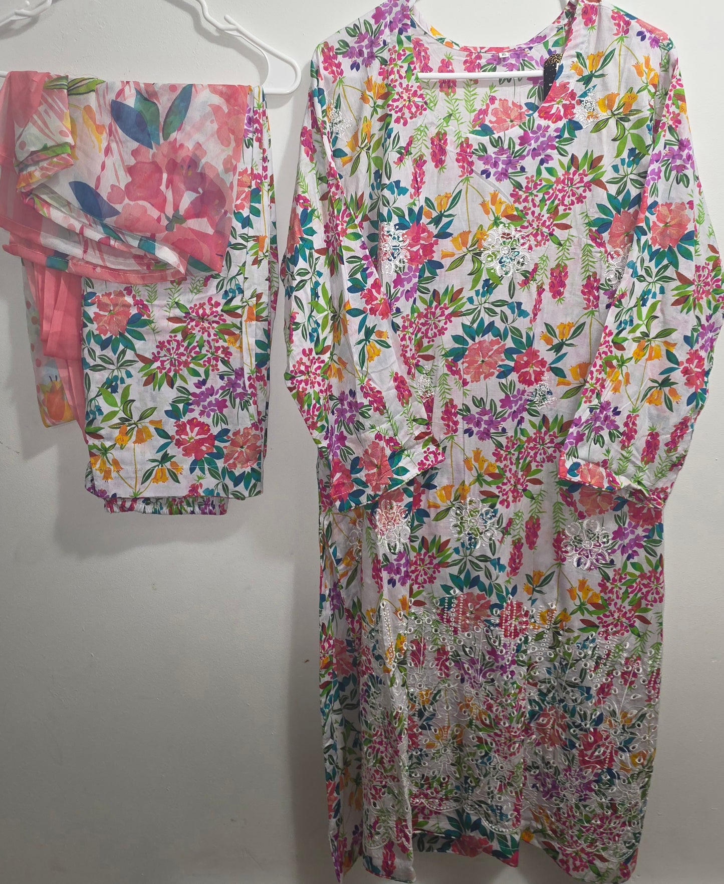 Lawn 3pc Suit with Chiffon Cutwork Dupatta