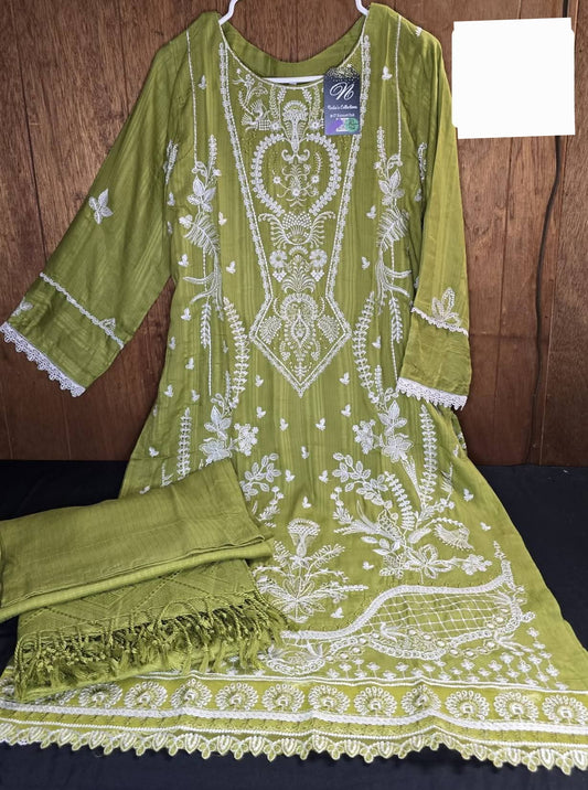 Linen Embroidered Suit With Shawl