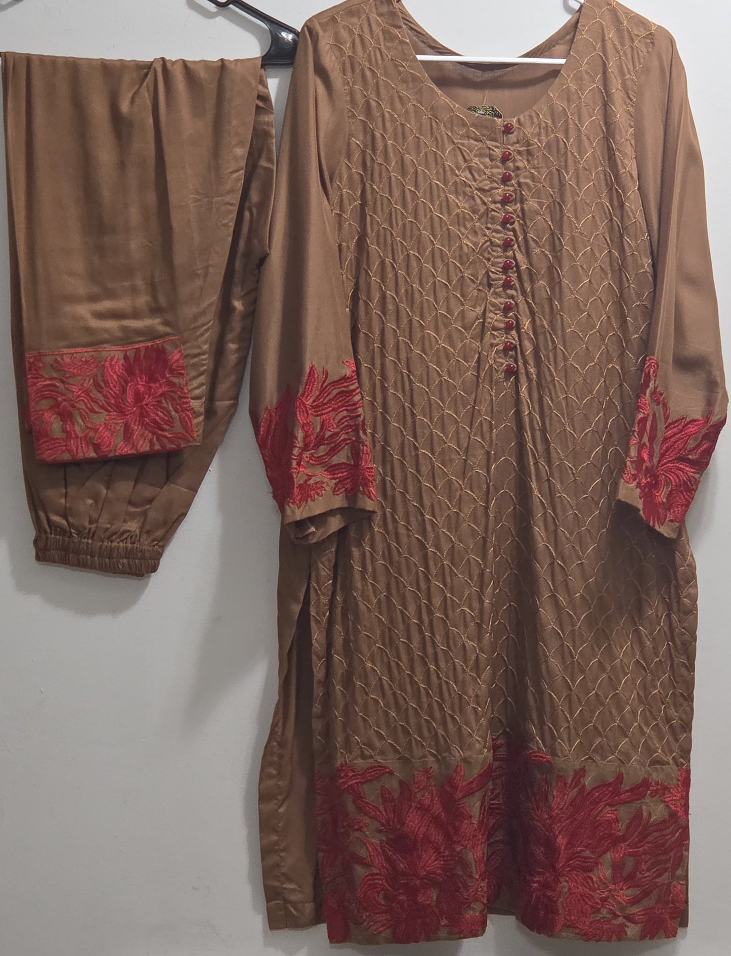 Linen Embroidered 2pc Suit