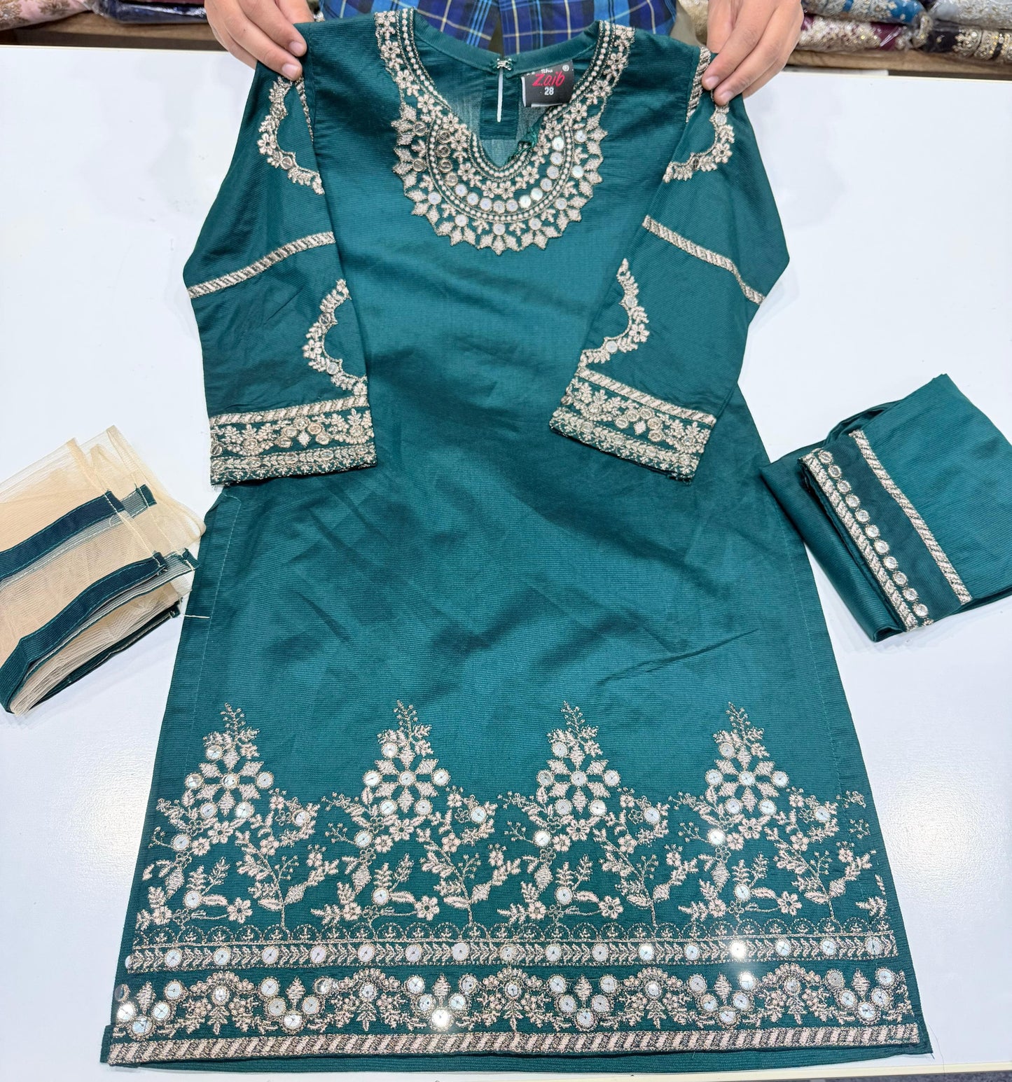Girls Embroidered Suit (7-8yrs)