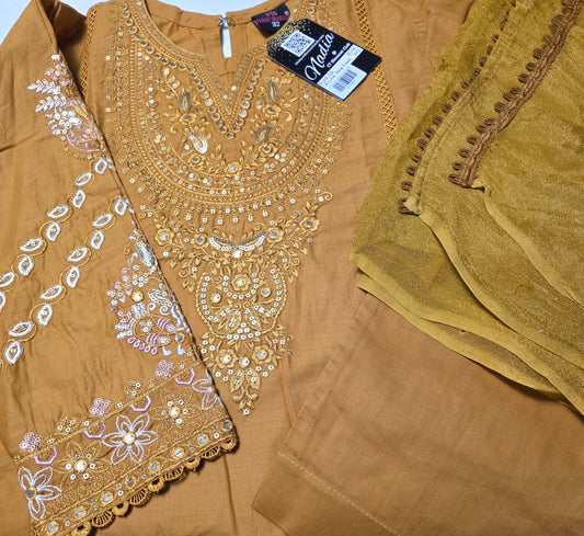 Girls Embroidered Suit (9-10yrs)