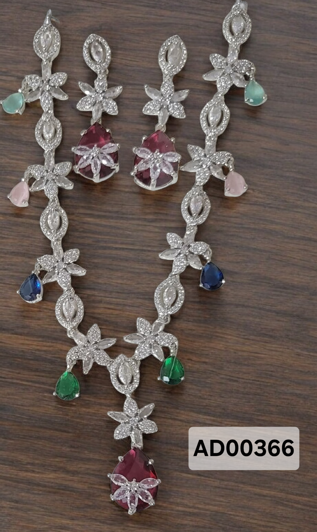 AD Crystal & Teardrop Stone Necklace Set