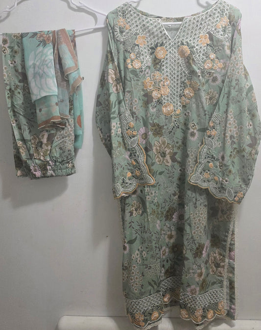 Lawn 3pc Suit with Patchwork