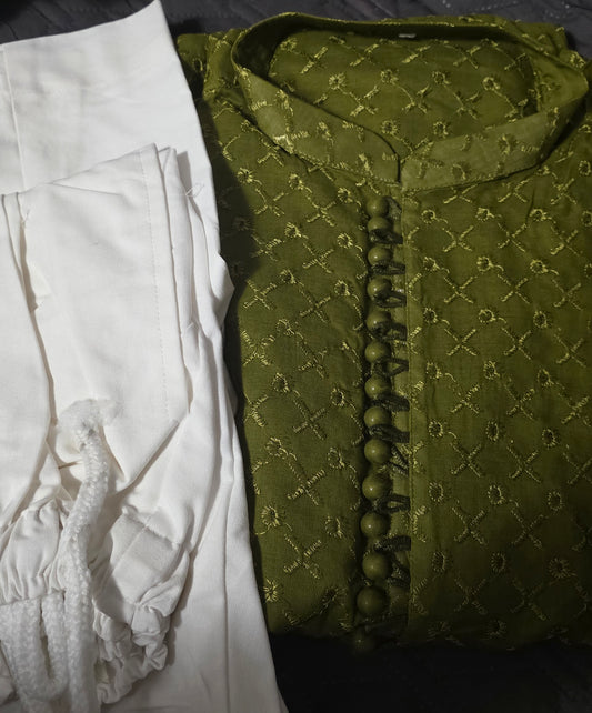 Chickenkari Shalwar Kameez