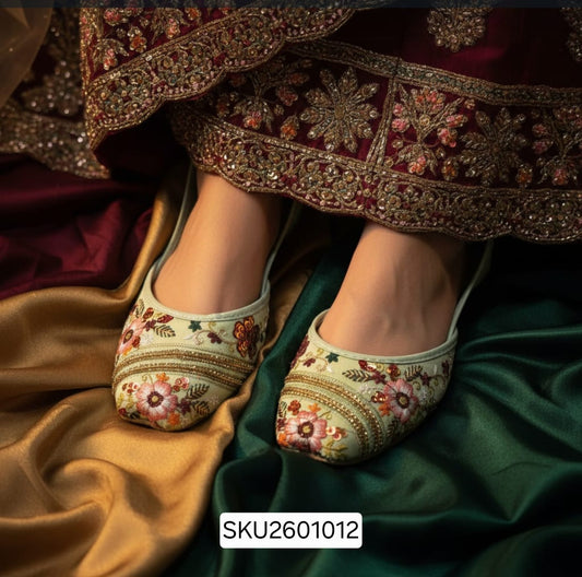 Ladies Khussa