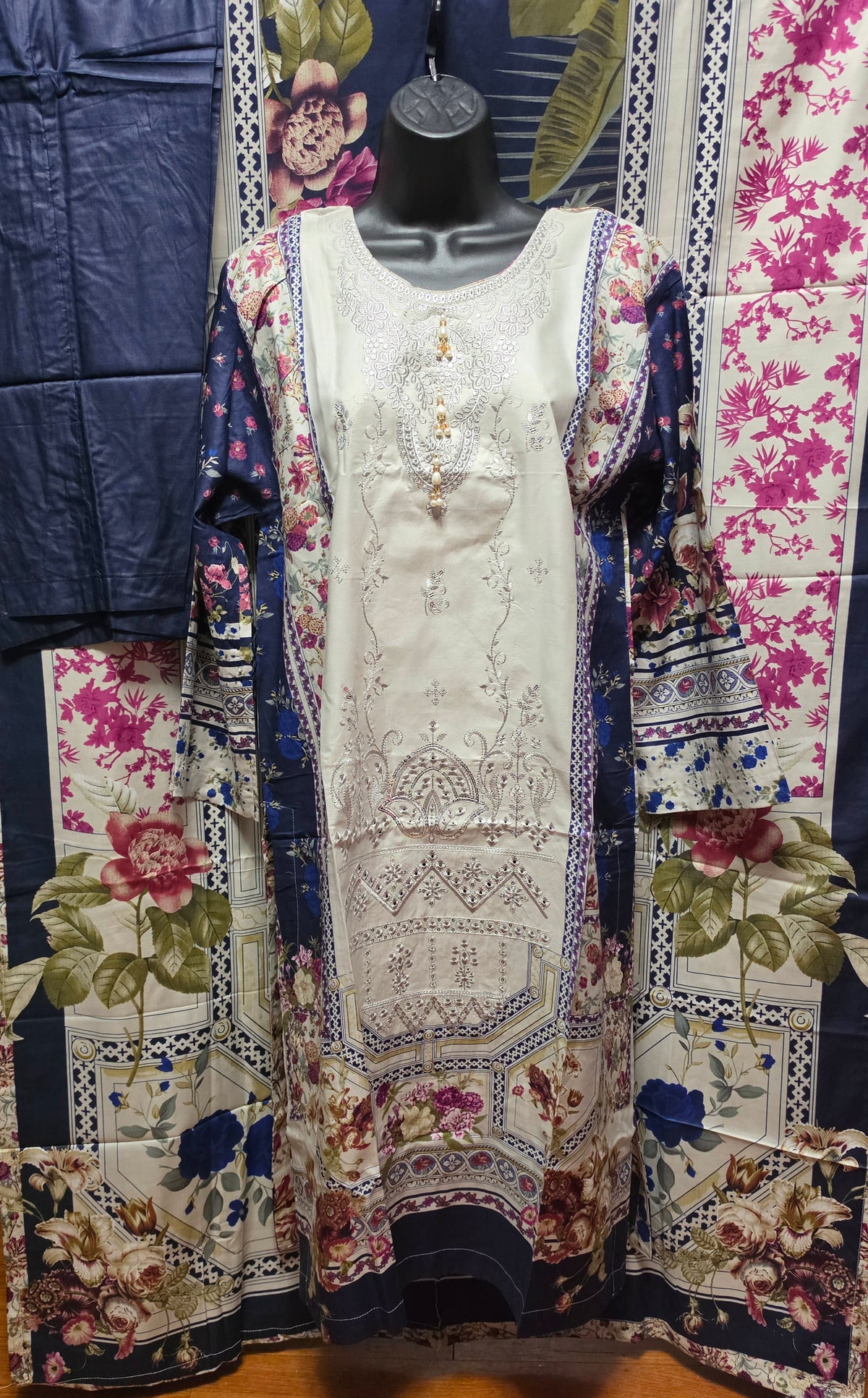 Linen Embroidered 3pc Suit