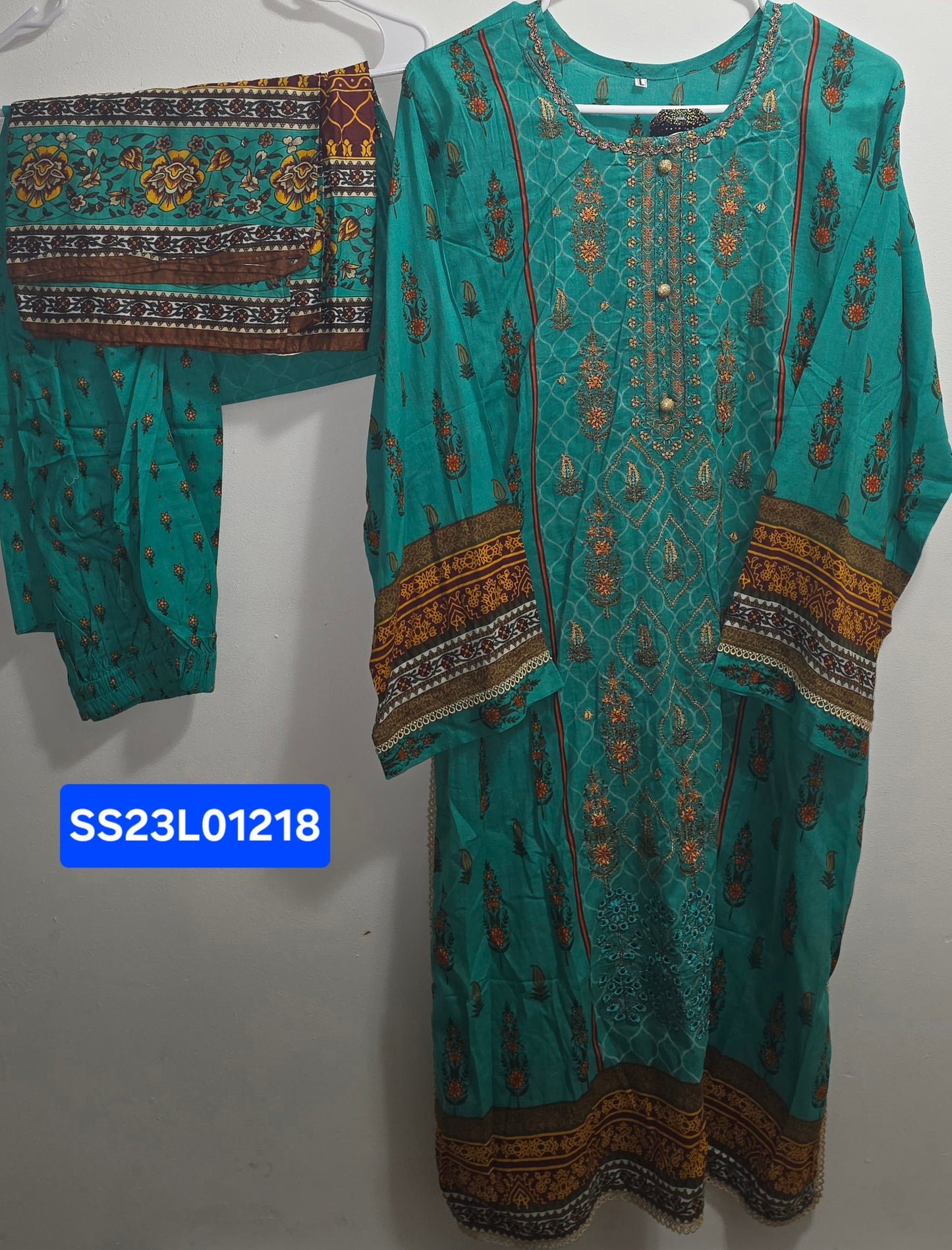 Cotton/Lawn 3pc Suit