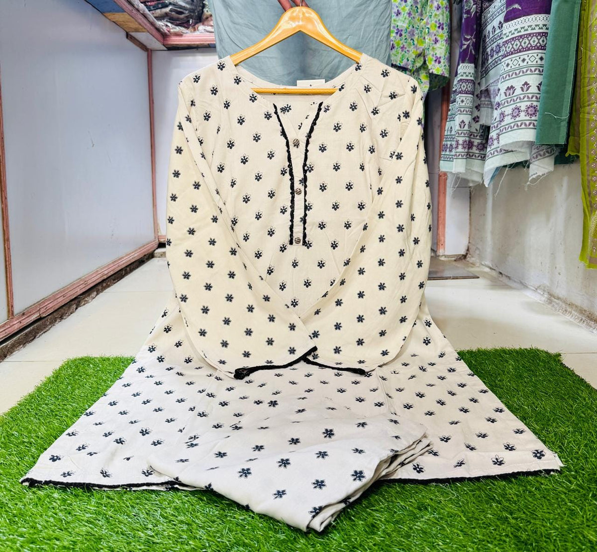 Khaadi Winter 2pc Suit