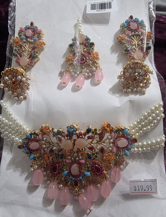 Necklace Set