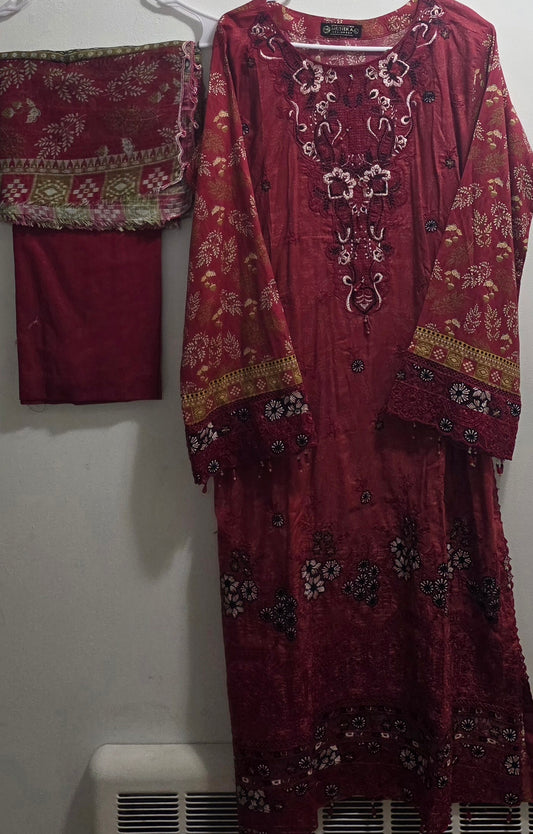 Munira linen 3pc Suit with Embroidery & Patch work