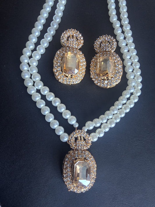 Necklace Set