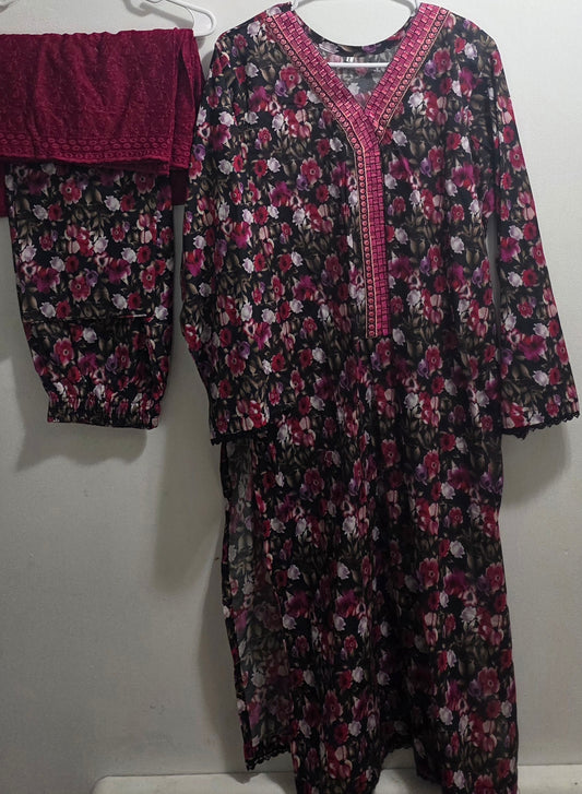 Lawn 3pc Suit with Chickenkari Dupatta